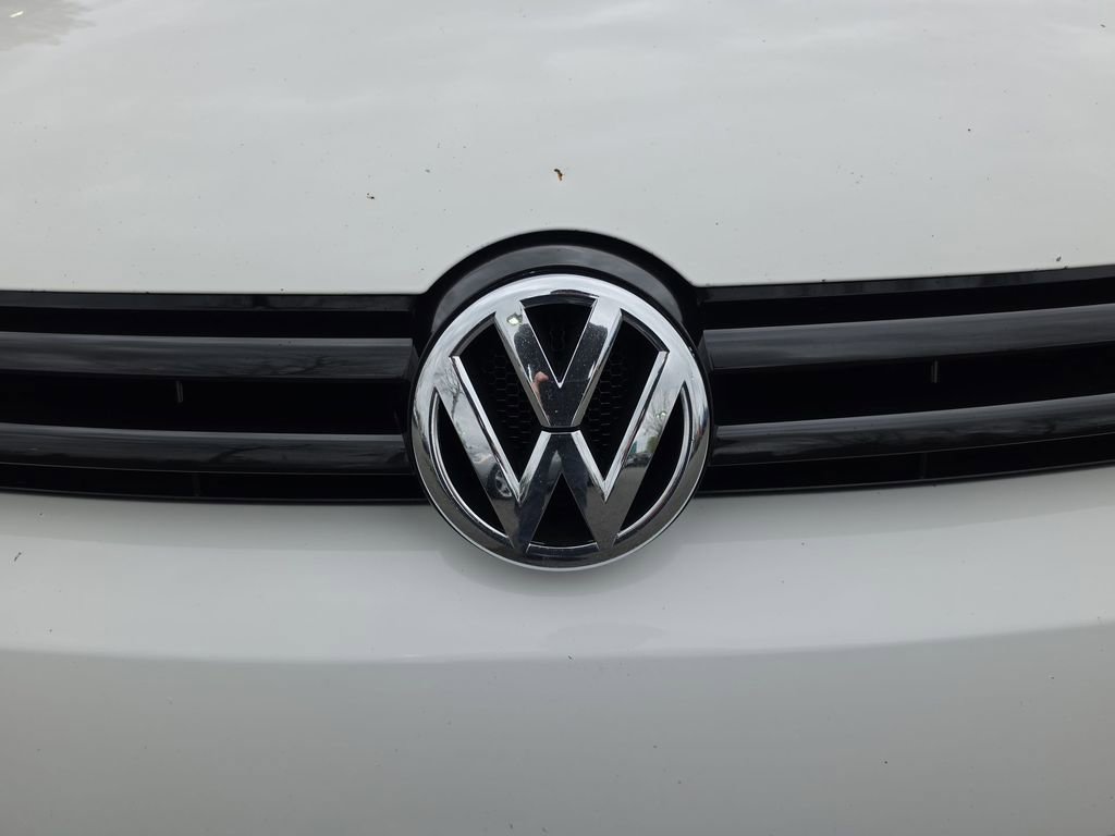 Used 2013 Volkswagen Golf R 4-Door image 34