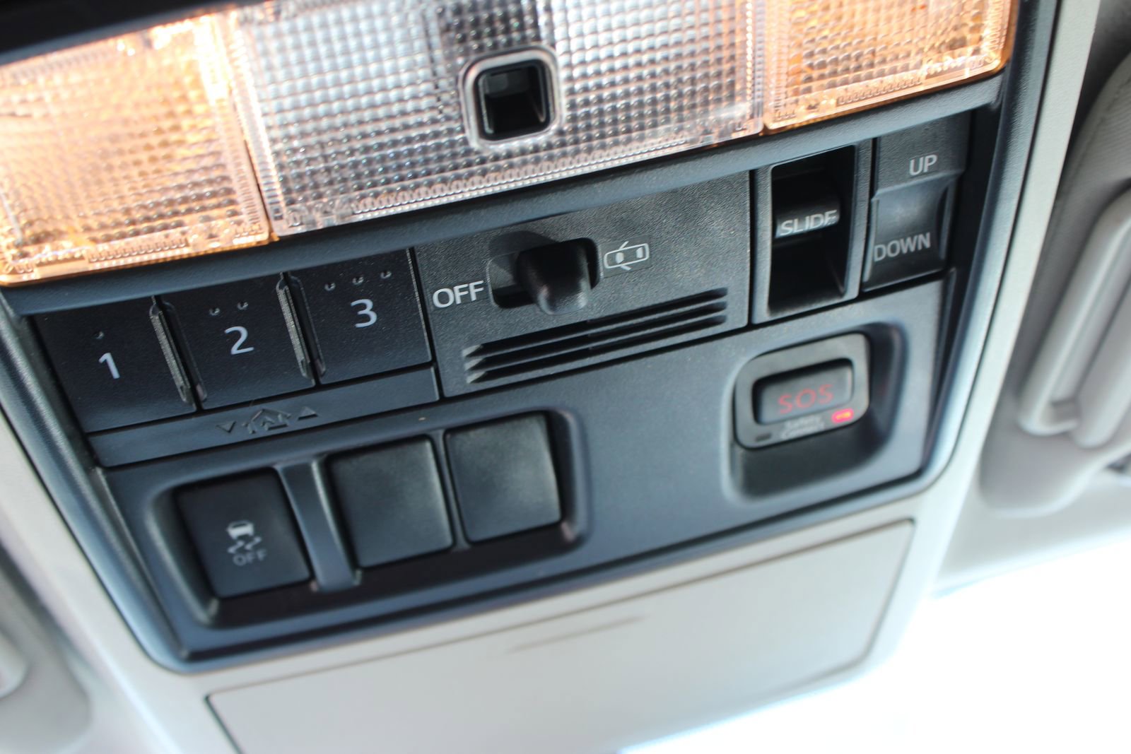 Used 2015 Toyota 4Runner Limited image 22