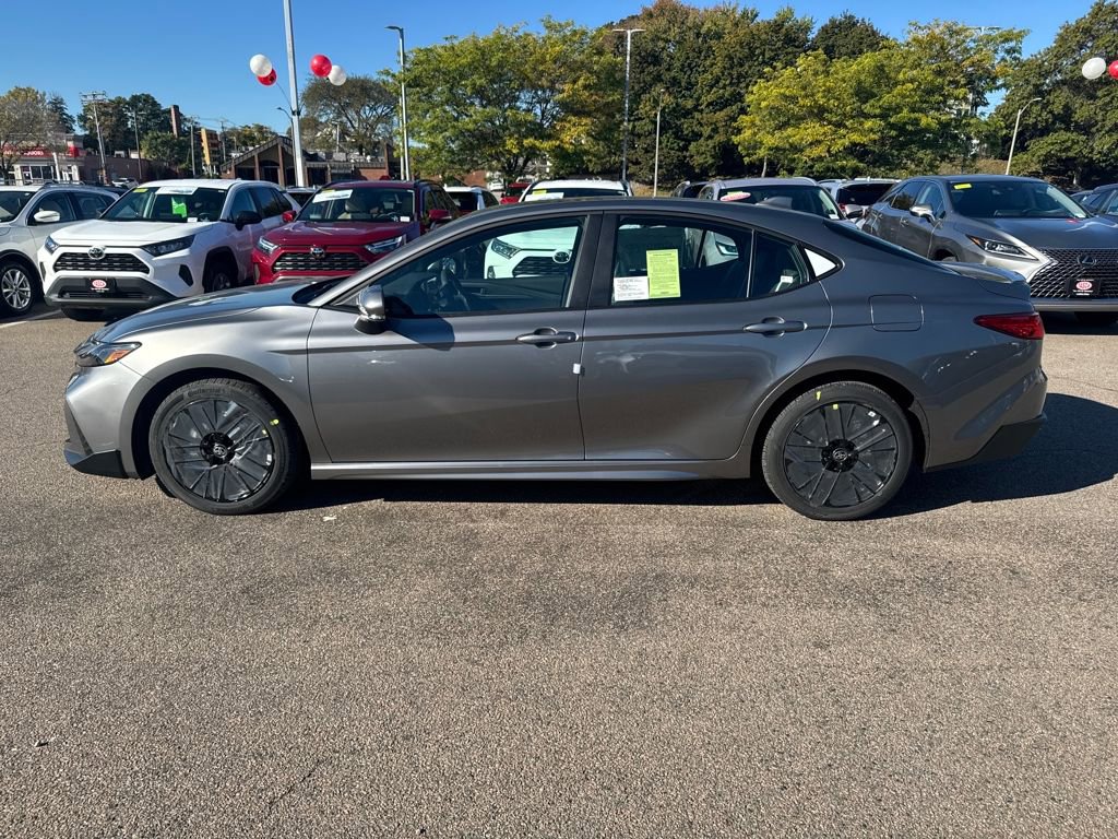 New 2026 Toyota Camry SE image 4