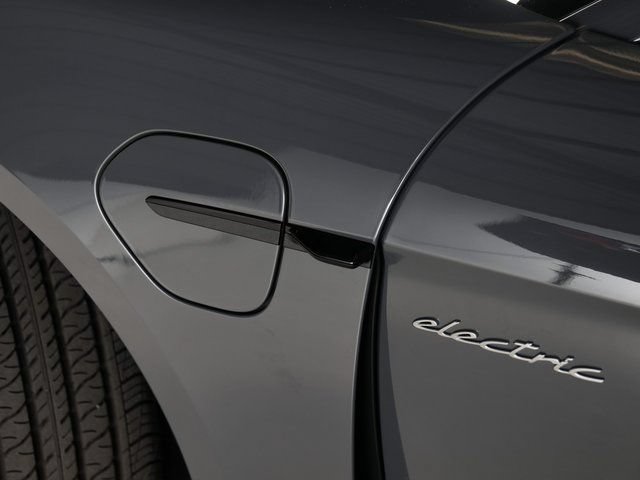 New 2026 Porsche Taycan RWD image 30