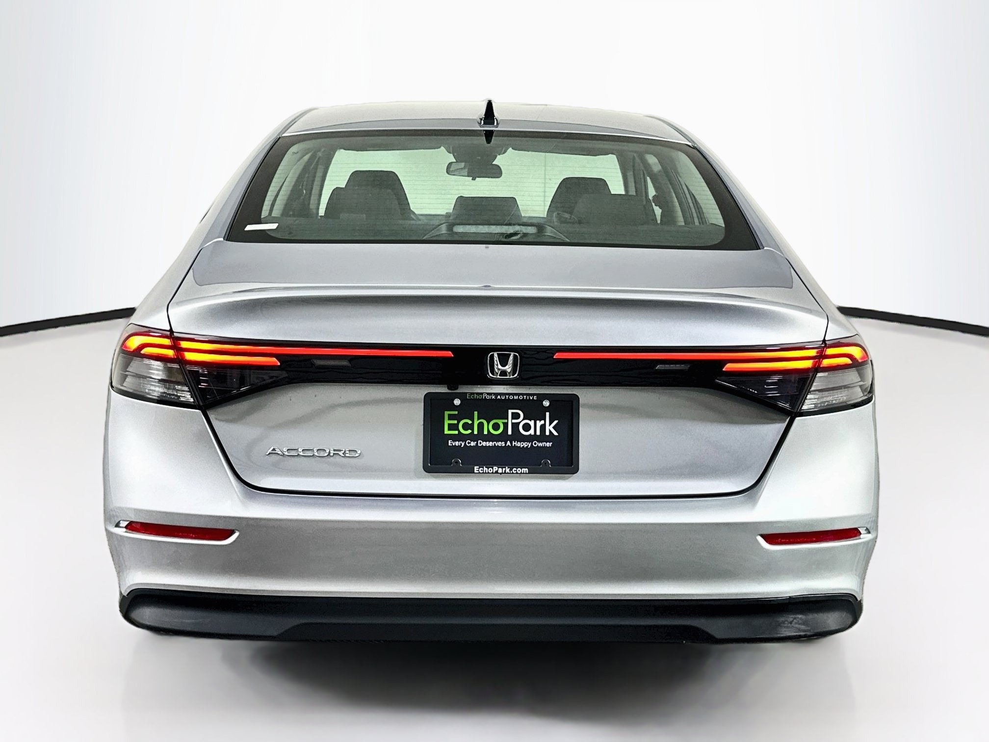 Used 2025 Honda Accord SE image 7