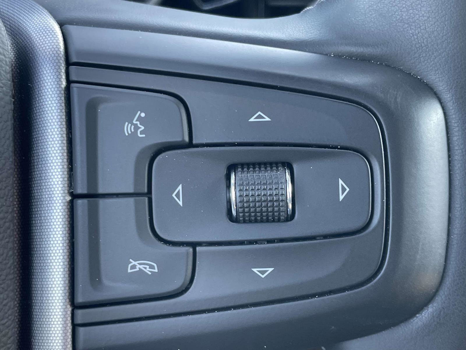 Certified 2025 GMC Sierra 2500 SLE w/ Max Trailering Package image 6