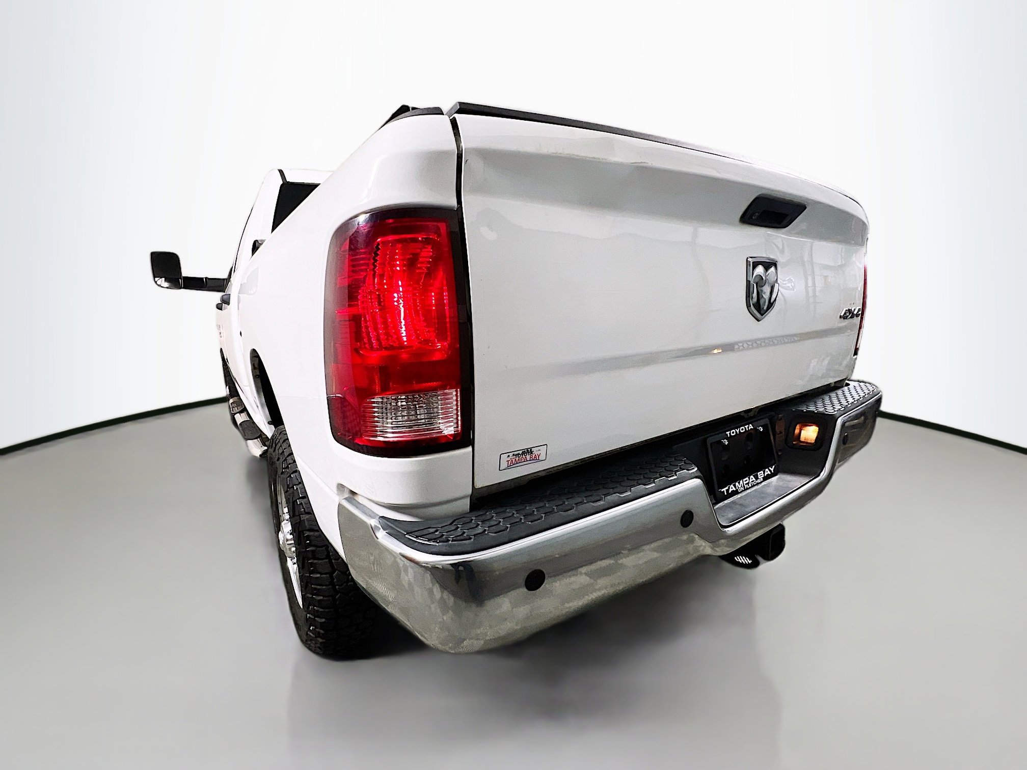 Used 2016 RAM 2500 Tradesman w/ Chrome Appearance Group image 8