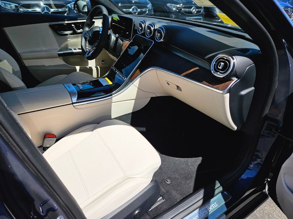 New 2026 Mercedes-Benz C 300 4MATIC Sedan image 9