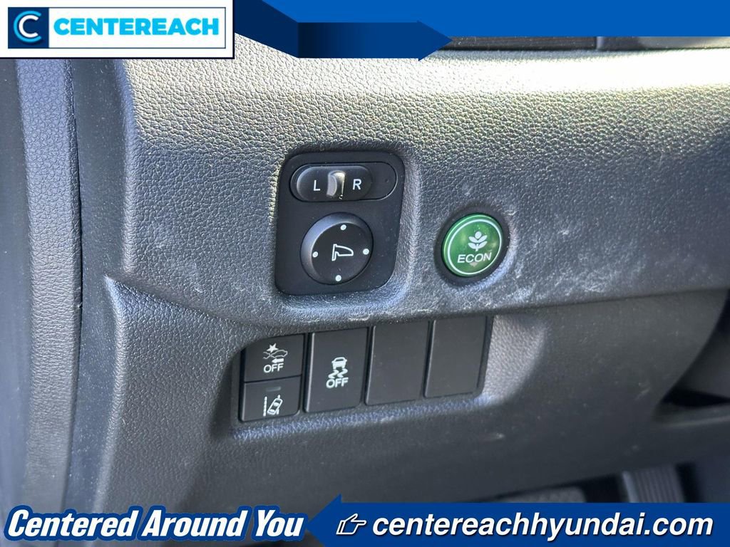 Used 2022 Honda Pilot TrailSport image 20