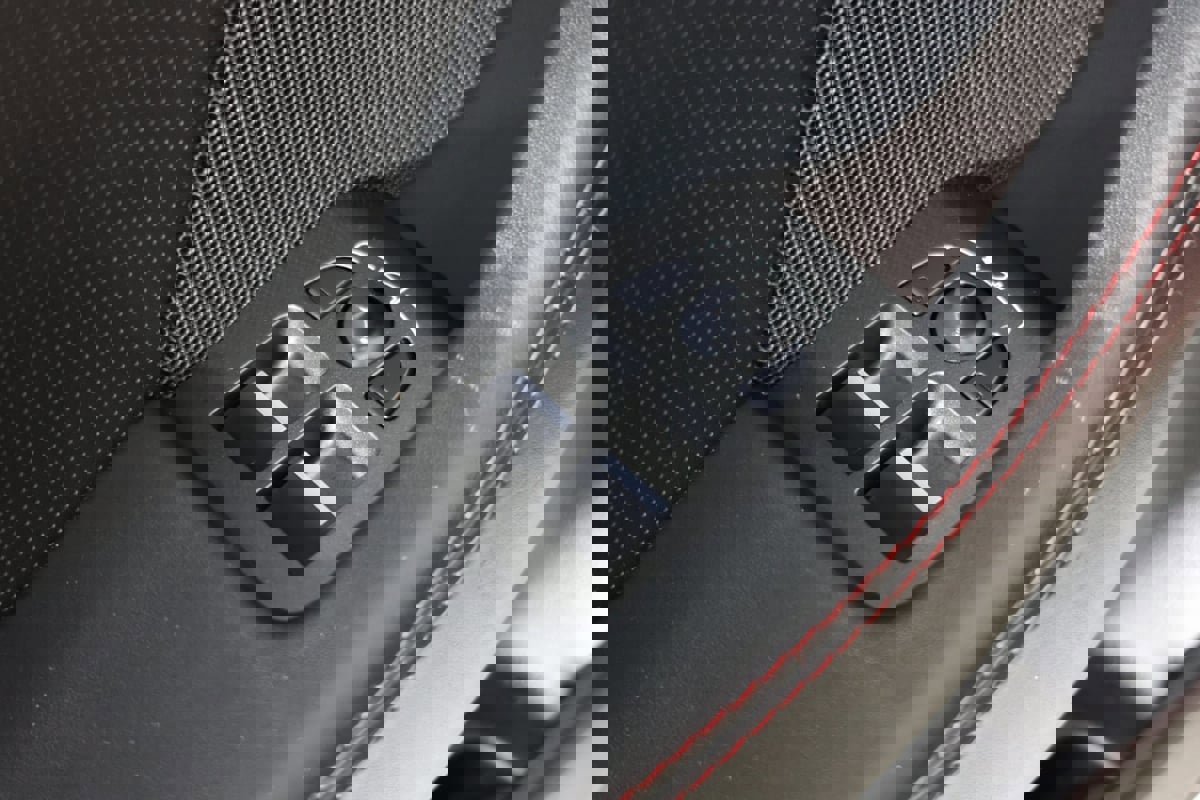 Used 2022 Jaguar F-TYPE R-Dynamic image 23