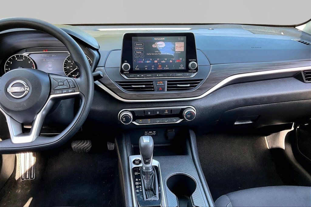 Used 2026 Nissan Altima 2.5 SV FWD image 9