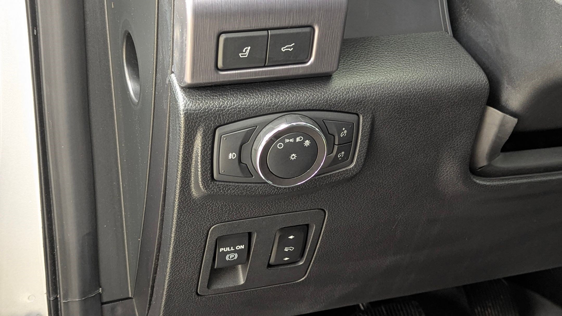 Certified 2019 Ford Expedition Platinum image 18