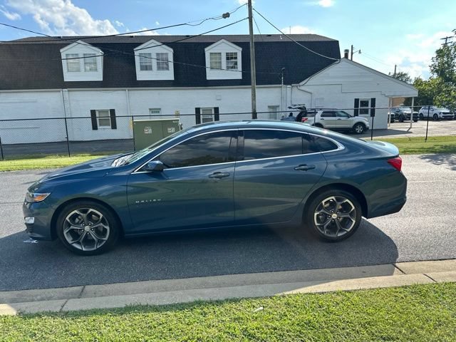 Used 2024 Chevrolet Malibu LT FWD image 28