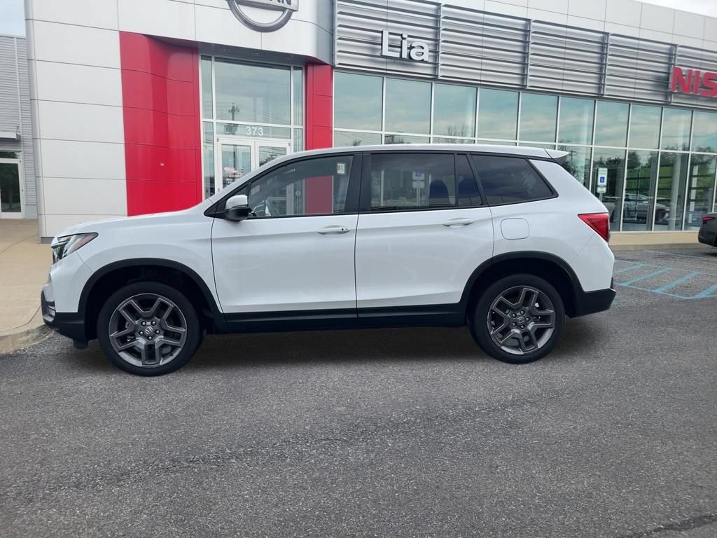 Used 2023 Honda Passport EX-L image 6