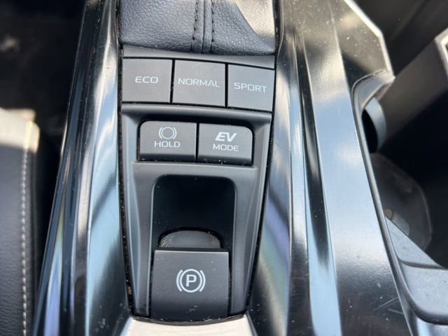 Used 2025 Toyota Camry SE FWD image 23