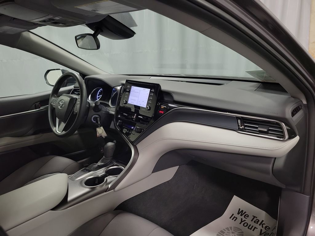 Used 2023 Toyota Camry LE image 26