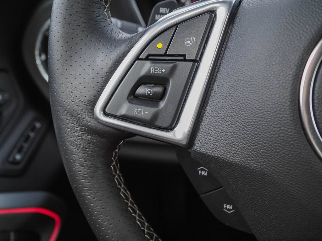 Used 2016 Chevrolet Camaro SS RWD image 30