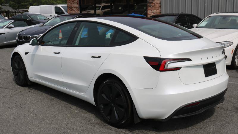 Used 2025 Tesla Model 3 Long Range RWD image 5