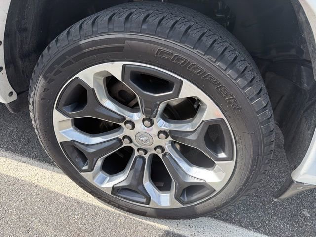 Used 2019 RAM 1500 Limited image 6