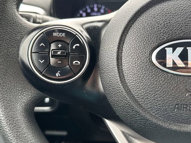Used 2021 Kia Soul LX image 18