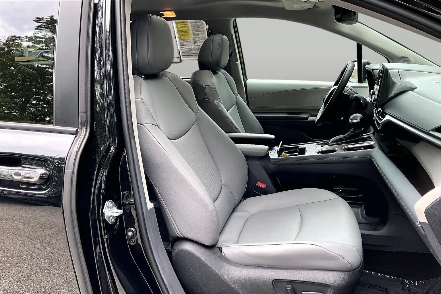 Certified 2023 Toyota Sienna XLE w/ XLE Plus Package AWD/4WD image 16