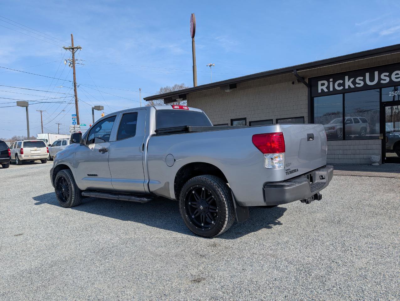 Used 2013 Toyota Tundra Double Cab w/ Tow Pkg image 9