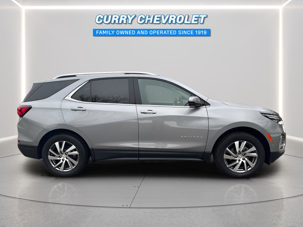 Used 2023 Chevrolet Equinox Premier image 14