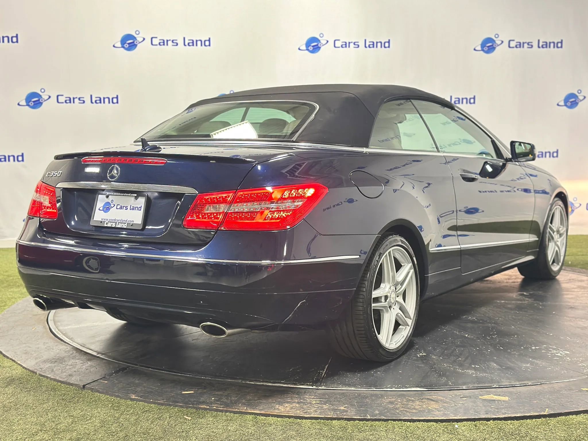 Used 2013 Mercedes-Benz E 350 Cabriolet w/ Premium 1 Pkg image 4
