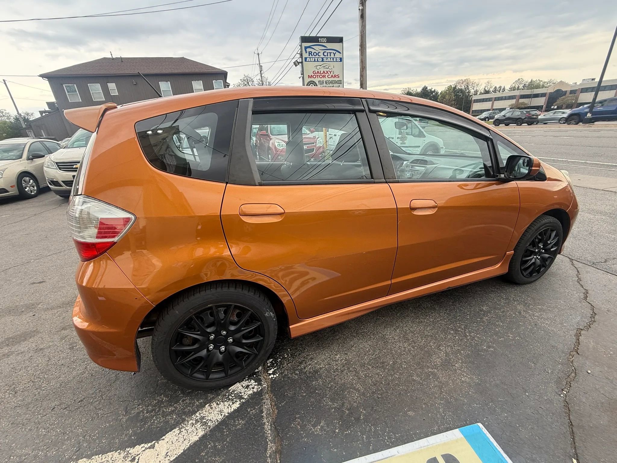 Used 2010 Honda Fit Sport image 8