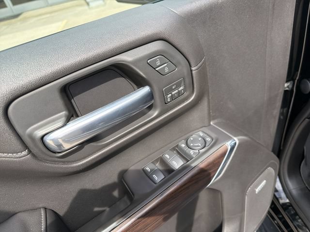 Used 2019 GMC Sierra 1500 SLT w/ SLT Premium Plus Package AWD/4WD image 15