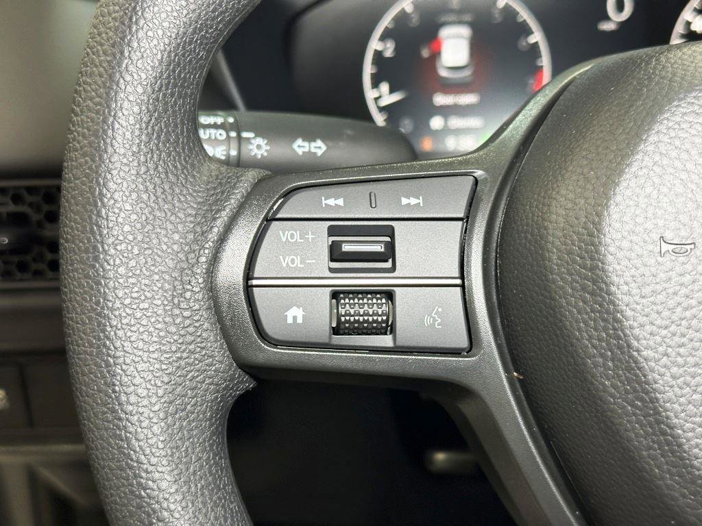 New 2026 Honda HR-V LX image 15