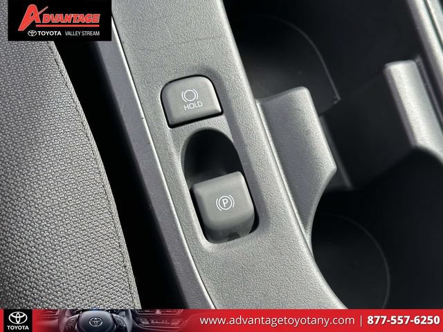 Used 2025 Toyota Corolla LE FWD image 37