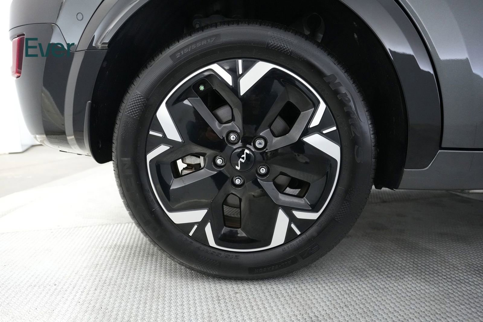 Used 2024 Kia Niro Wave image 22