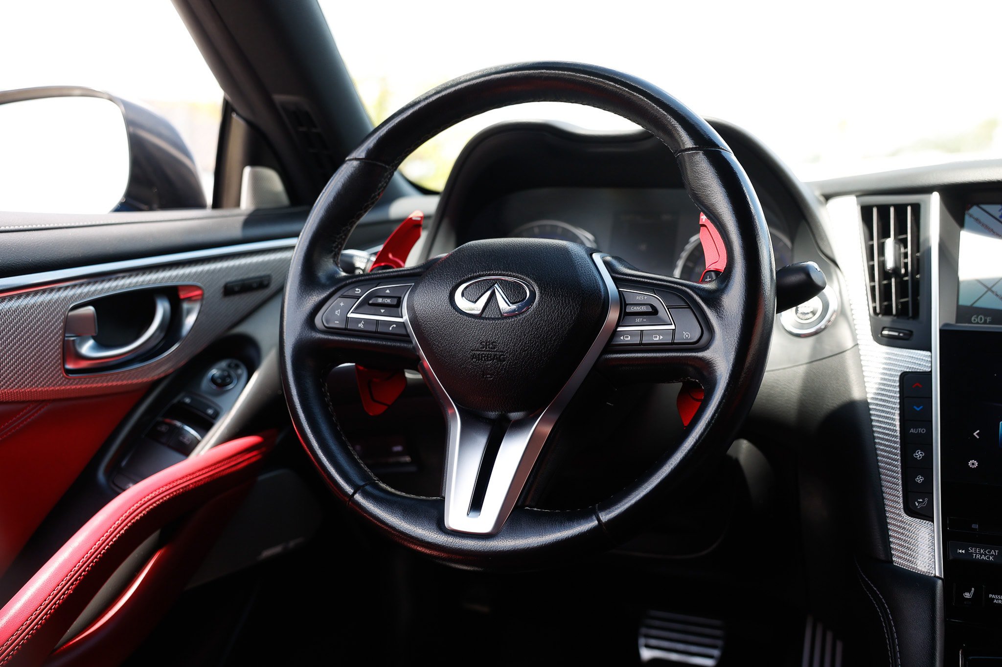 Used 2019 INFINITI Q60 Red Sport 400 RWD image 34