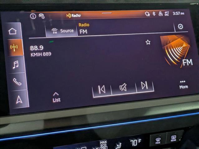 Used 2023 Audi Q4 e-tron Premium Plus w/ Premium Plus image 12