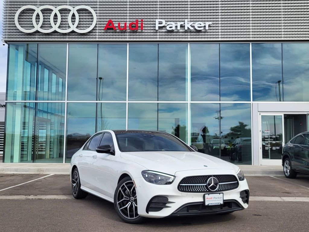 Used 2022 Mercedes-Benz E 350 4MATIC Sedan image 1