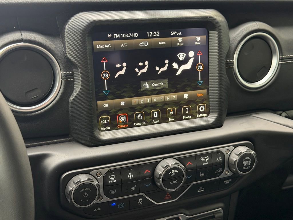 Used 2023 Jeep Wrangler Unlimited Sahara w/ Cold Weather Group AWD/4WD image 14