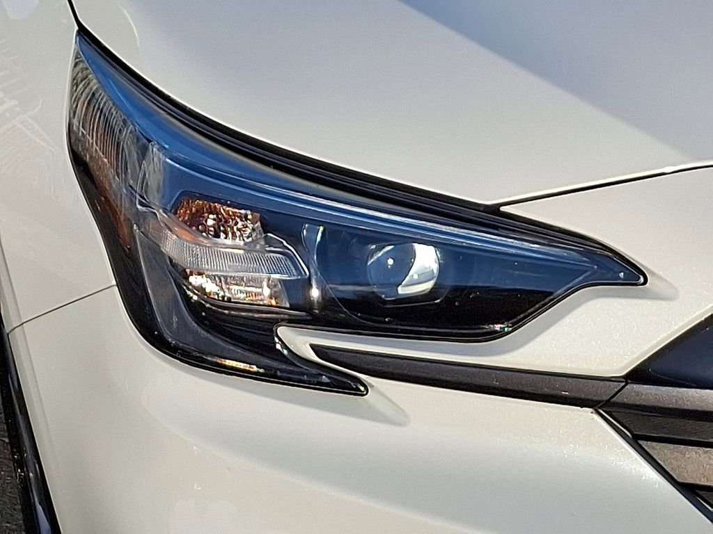 Used 2023 Subaru Legacy Limited image 9