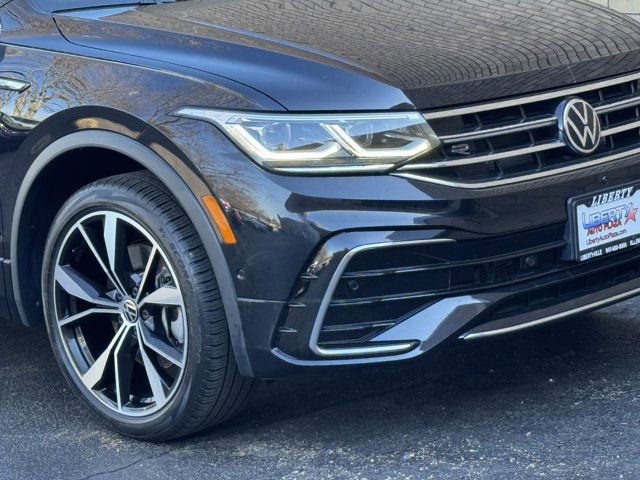 Used 2022 Volkswagen Tiguan SEL R-Line AWD/4WD image 3