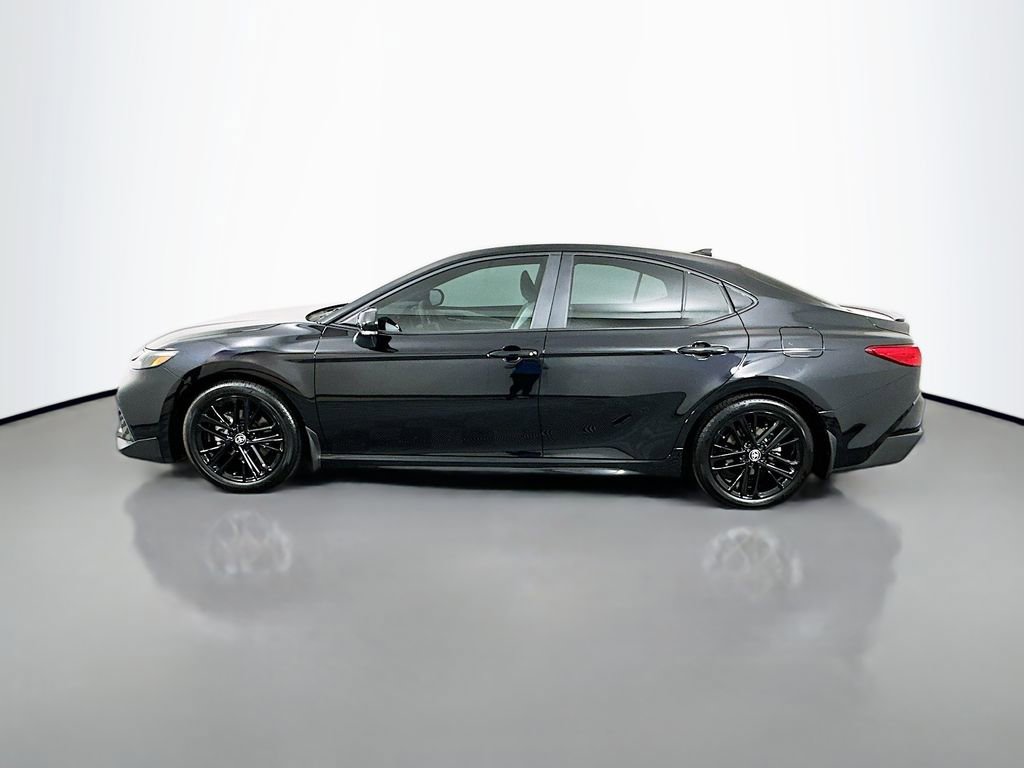 Certified 2025 Toyota Camry SE image 8