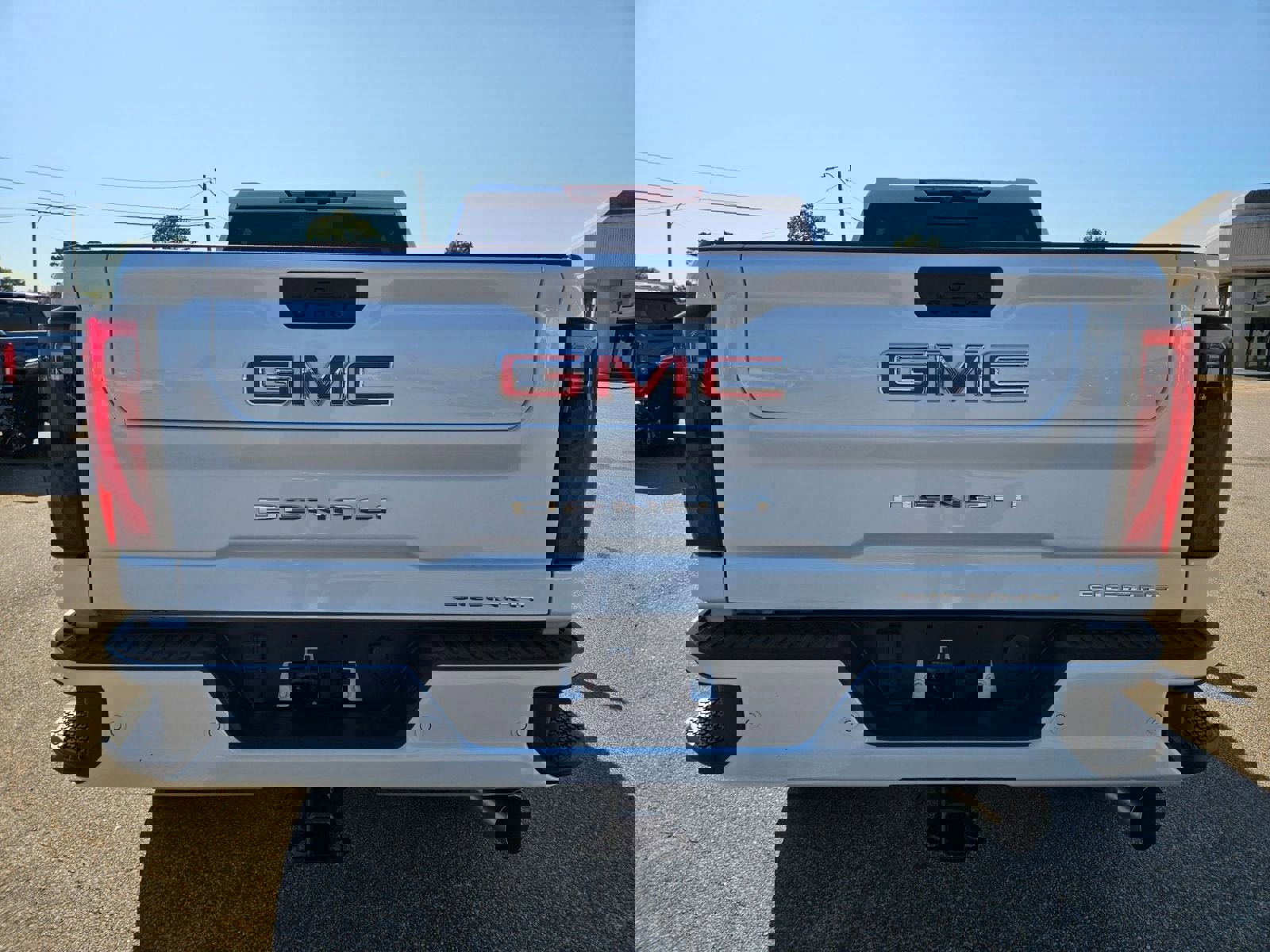 New 2026 GMC Sierra 2500 Denali w/ Denali Reserve Package image 5