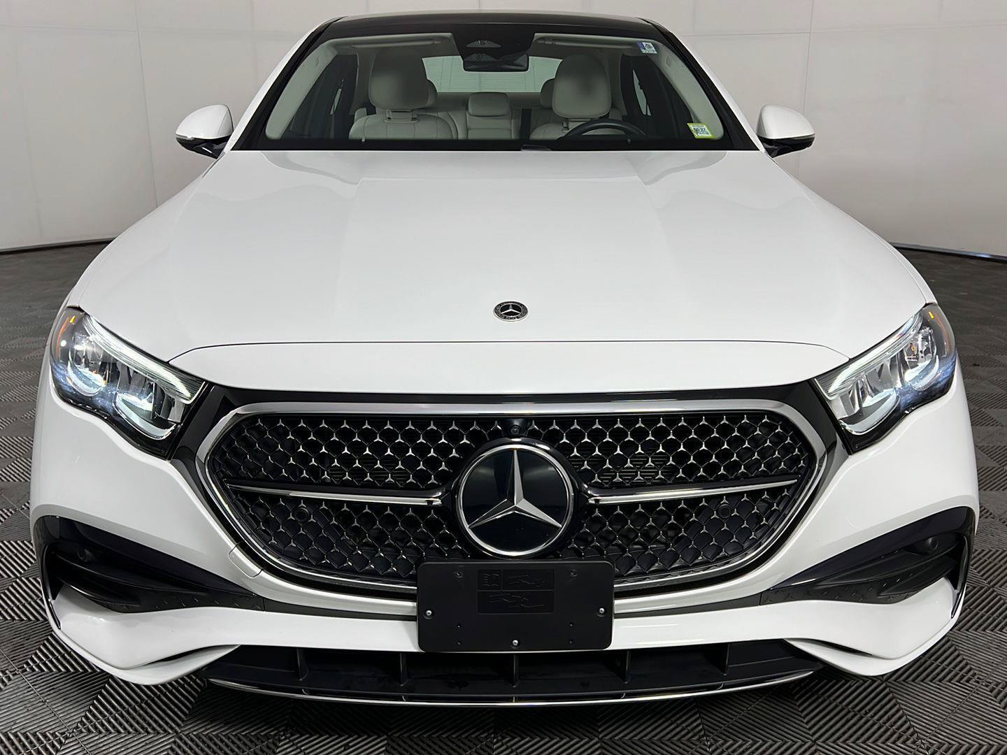 Certified 2024 Mercedes-Benz E 350 4MATIC Sedan image 24