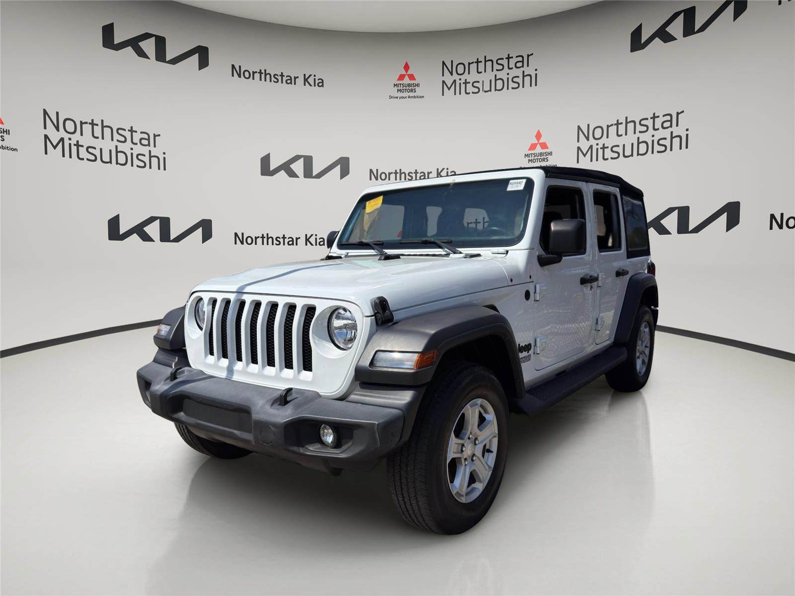 Used 2021 Jeep Wrangler Unlimited Sport image 1