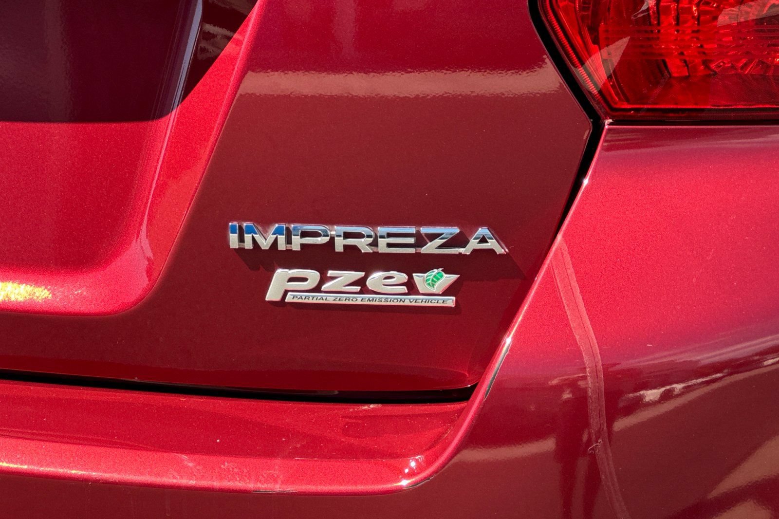 Used 2015 Subaru Impreza 2.0i Premium AWD/4WD image 46