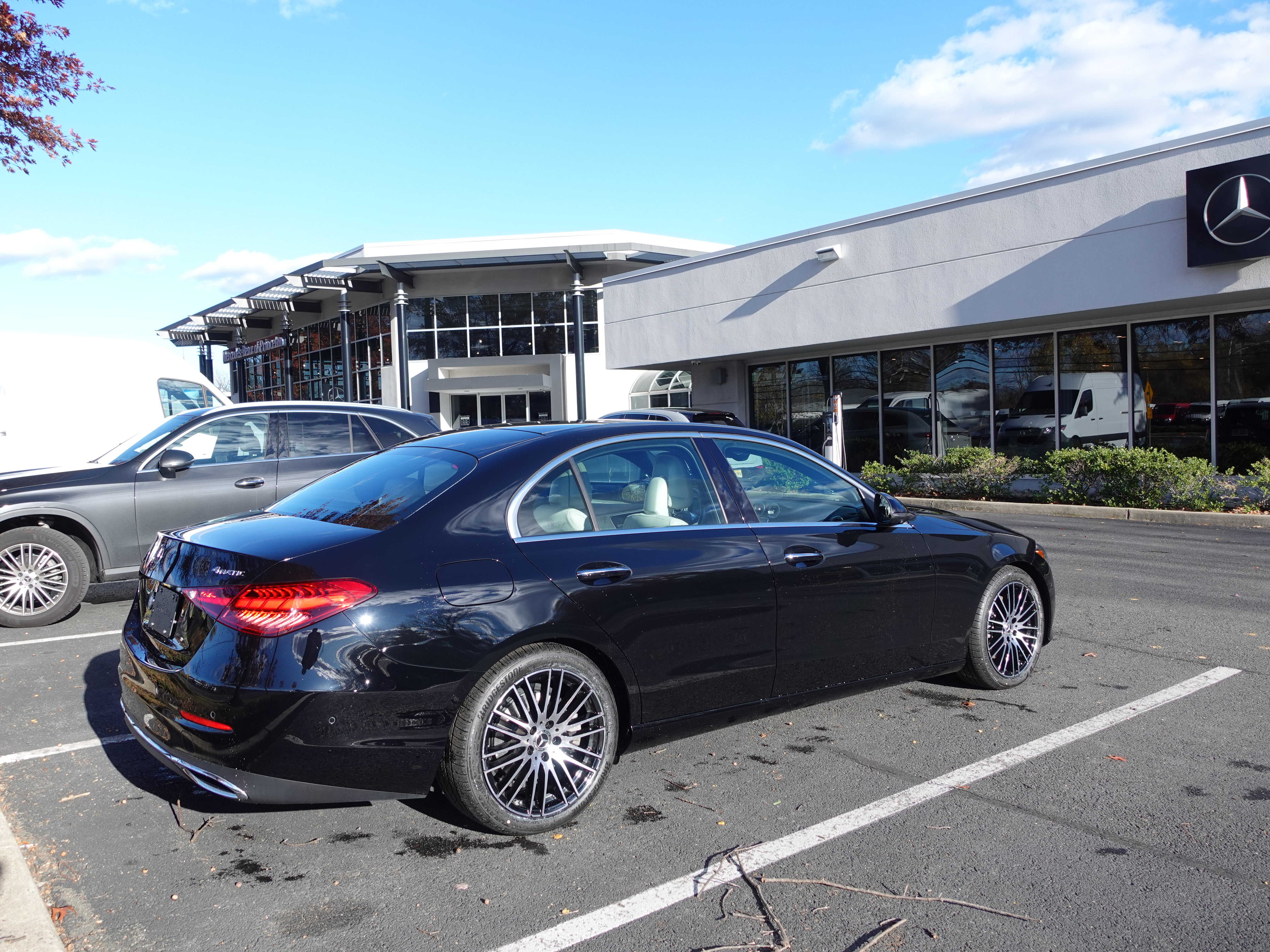 Certified 2022 Mercedes-Benz C 300 4MATIC Sedan image 5