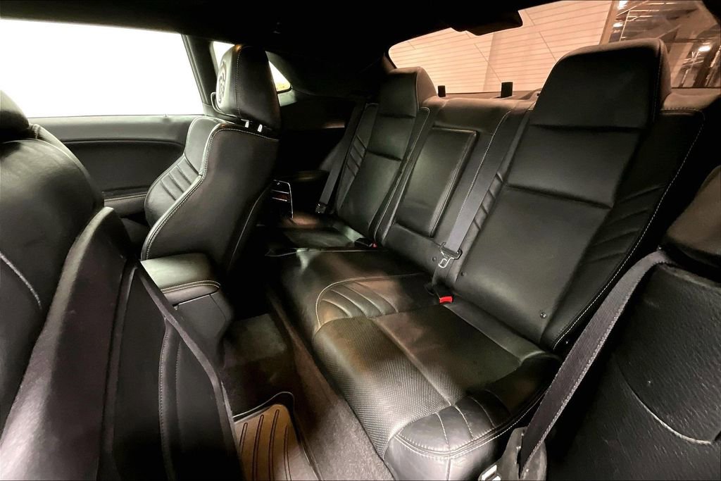 Used 2016 Dodge Challenger SRT Hellcat image 33