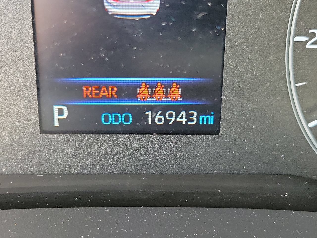 Used 2025 Toyota Corolla LE FWD image 22
