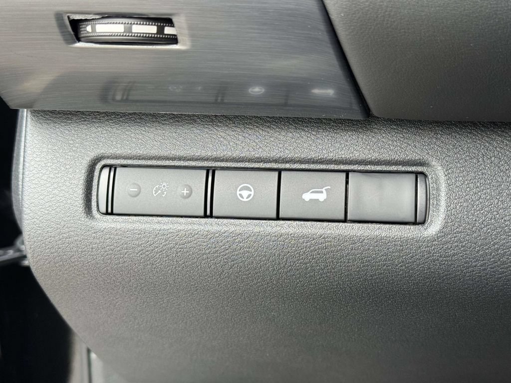 New 2026 Nissan Pathfinder SL AWD/4WD image 18