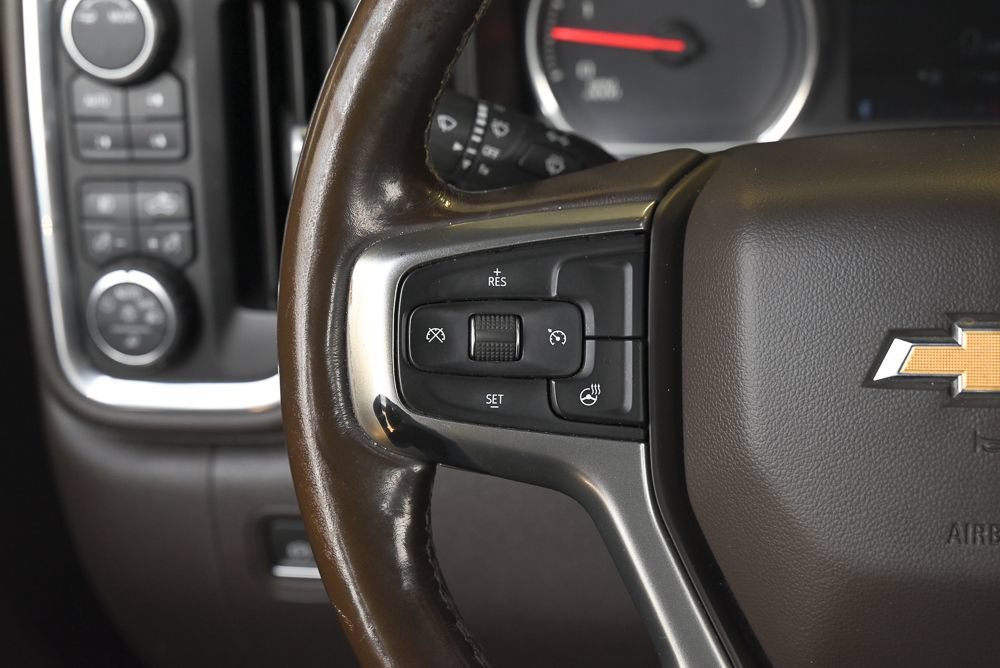 Used 2021 Chevrolet Silverado 3500 LTZ AWD/4WD image 15