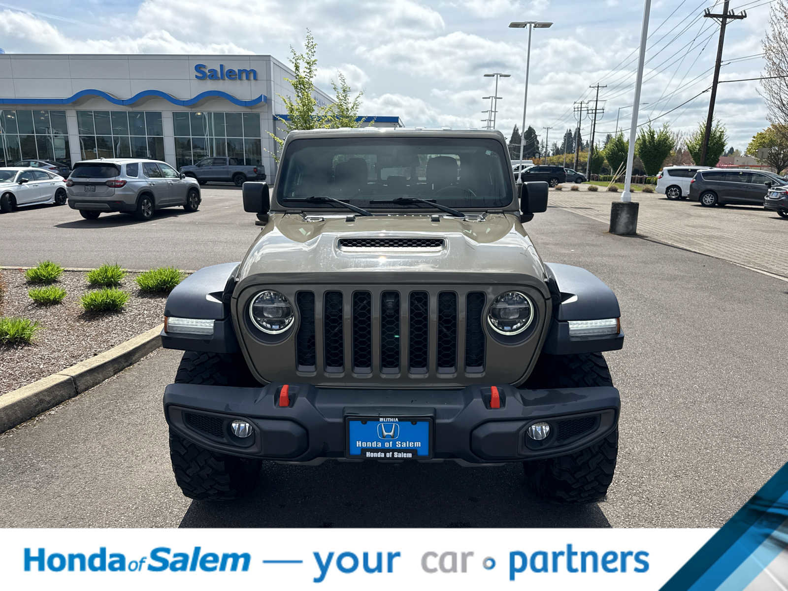 Used 2020 Jeep Gladiator Mojave AWD/4WD image 5