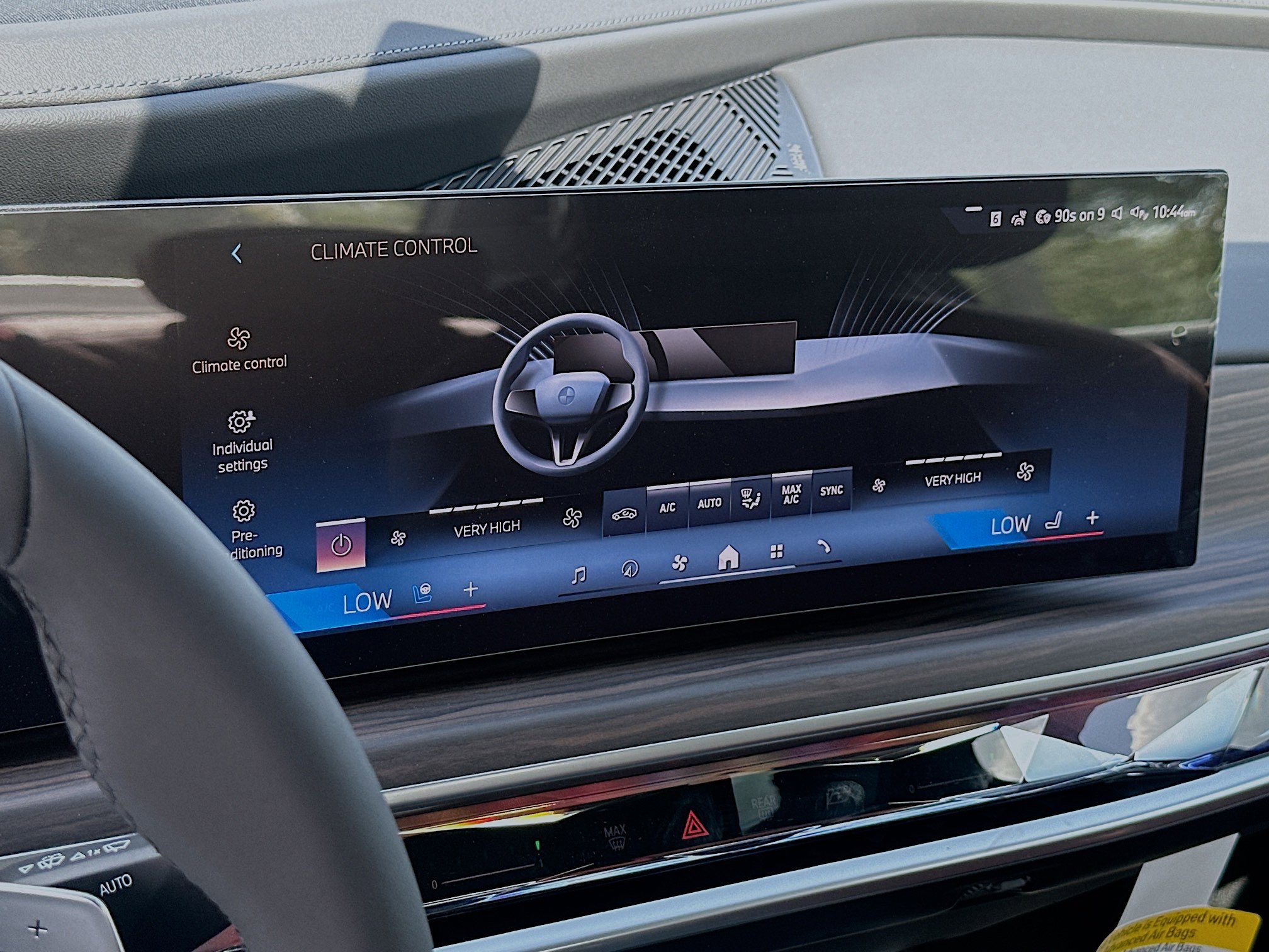 New 2025 BMW 760i xDrive image 13