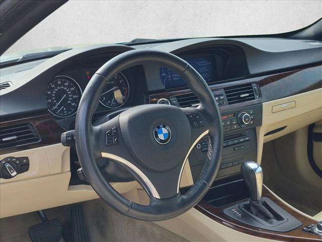 Used 2012 BMW 335i Convertible RWD image 10