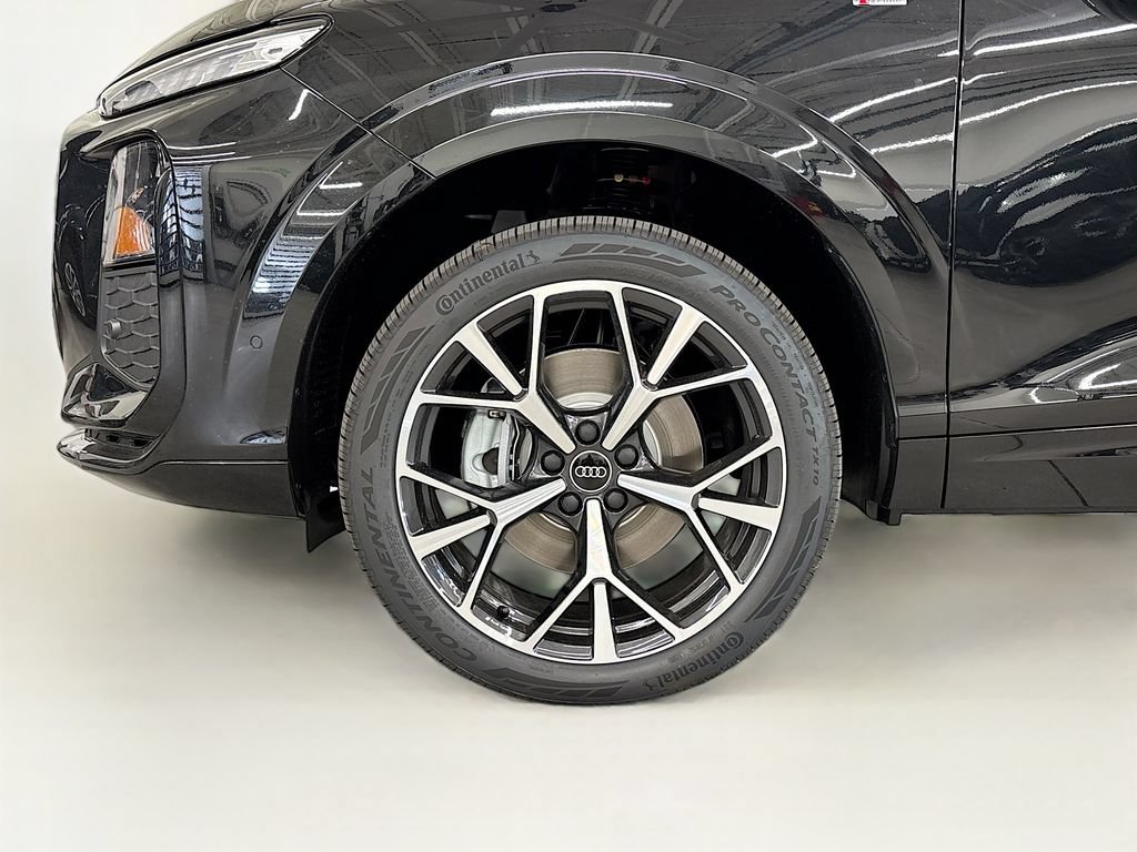 New 2026 Audi Q3 quattro 2.0T AWD/4WD image 25