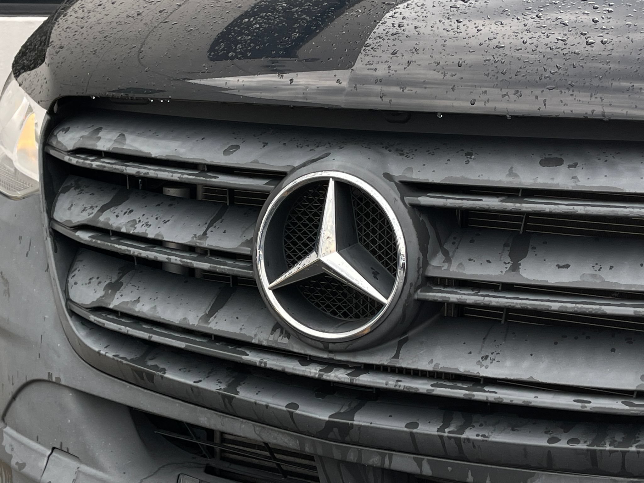 Used 2020 Mercedes-Benz Sprinter 2500 image 33